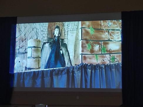 przedstawienie teatru "Klubisie"